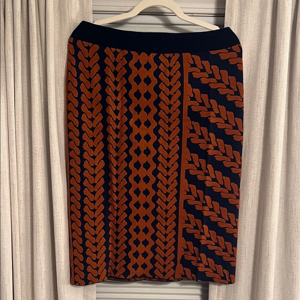 Maeve Anthropologie Elegant  Navy and Rust Brown Patterned Knit Skirt